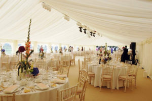 Read more about the article New Food Trends in Wedding Catering