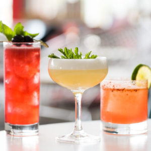 Read more about the article Signature Cocktails for Your Wedding