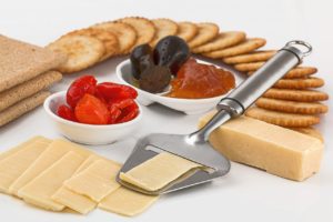 cheese and cracker platter